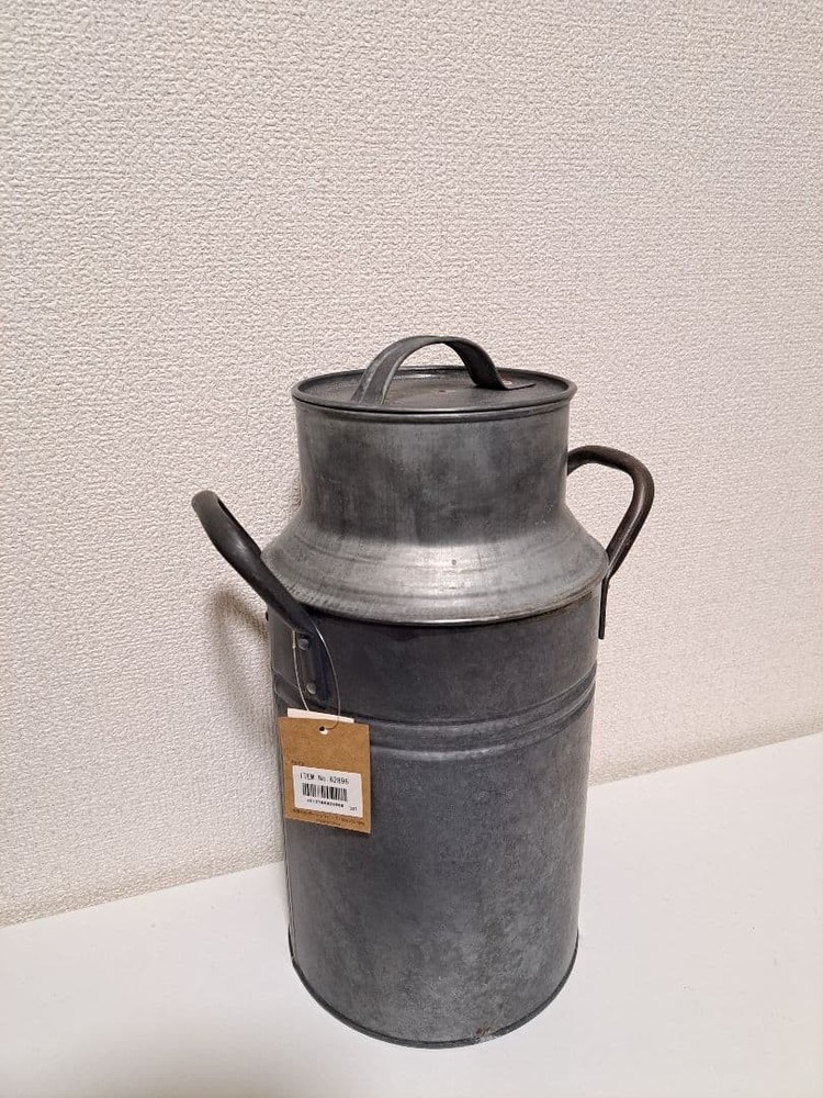 Vintage tin milk can silver