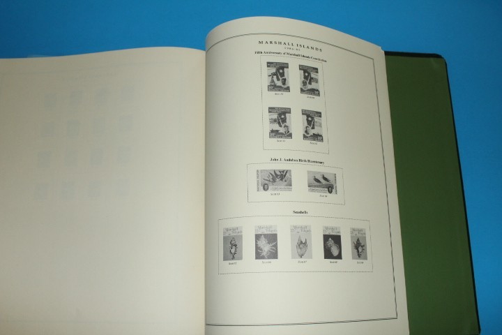 US Possessions Scott Specialty Green Album Pages Dustcase BlueLakeStamps GREAT