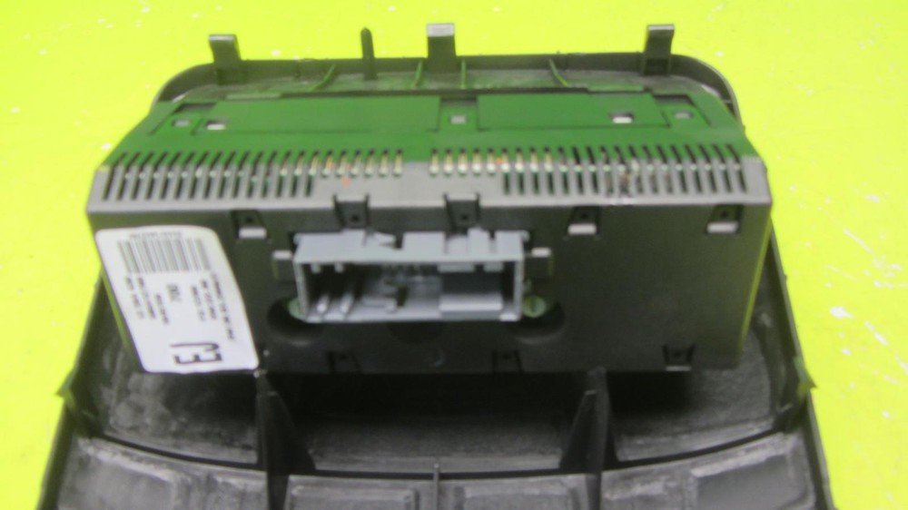 VAUXHALL CORSA Clock Dash display unit Mk4 (D) 06-14 13284430 EJ