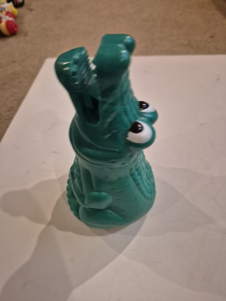 Stubbs Alligator Plastic Blow Mold Cup Reusable