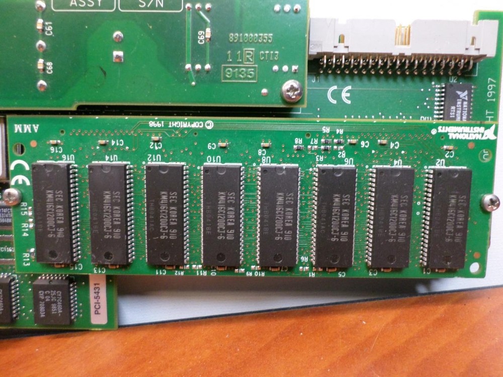 National Instruments PCI-5431 Video Waveform Generator