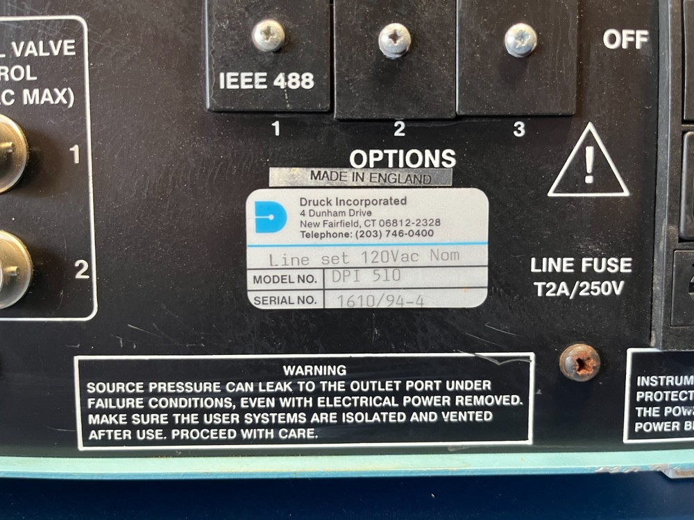 DRUCK DPI 510 PRECISION PRESSURE CONTROLLER CALIBRATOR