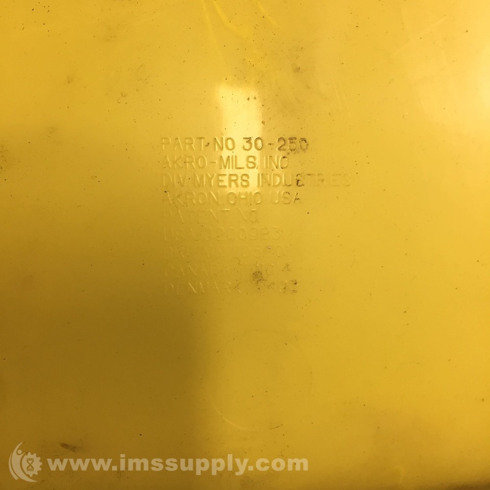Akro Mils 30-250 Color: Yellow Stacking Plastic Storage Bin USIP