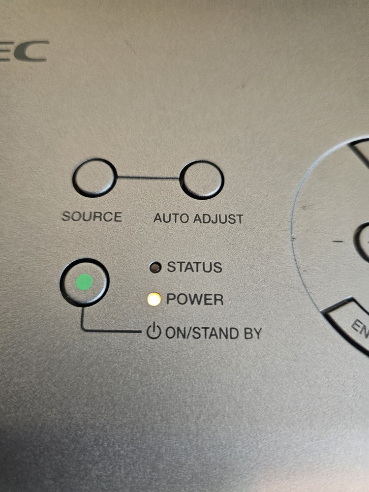 NEC LCD VT45 Projector Plus Remote