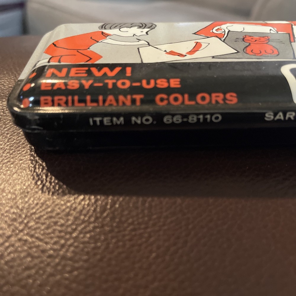 B22- Sargent Junior Play Paint Tin