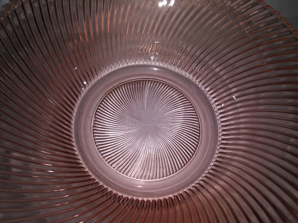 Pink Ribbed Swirled Bowl