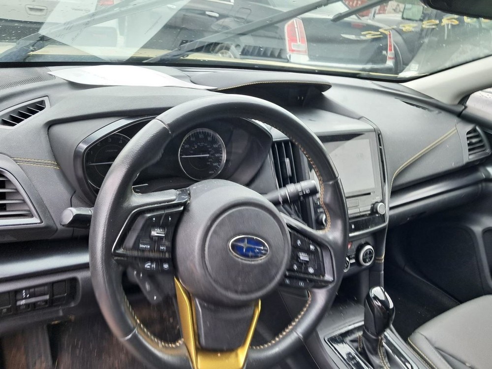 XV CROSST 2021 Glove Box 4845593