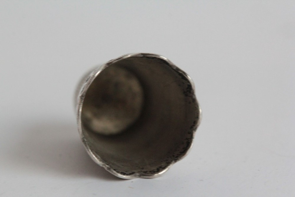 Silver thimble (75738)