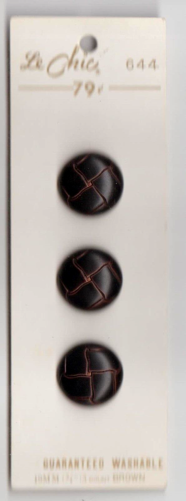 Le Chic Buttons #644 Brown Size 19mm (3/4")