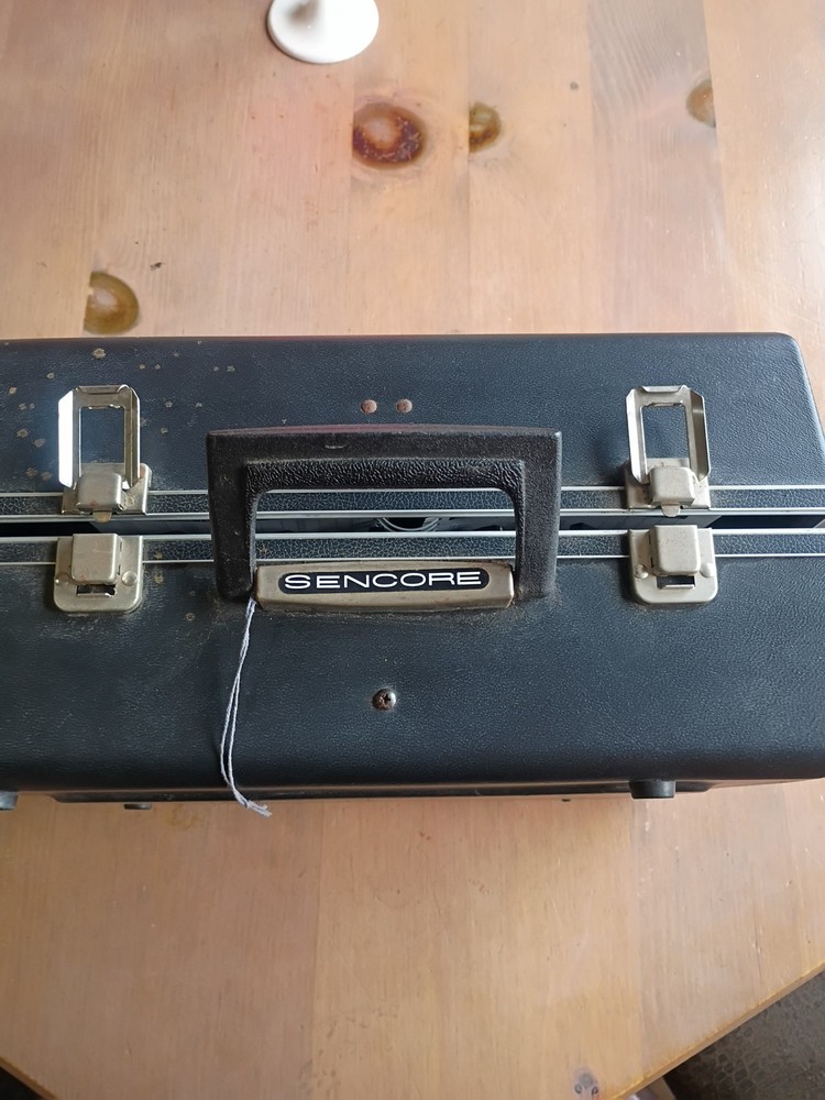 Sencore CR70 Universal CRT Beam Analyzer Rejuvenator POWERS ON UNTESTED As-Is
