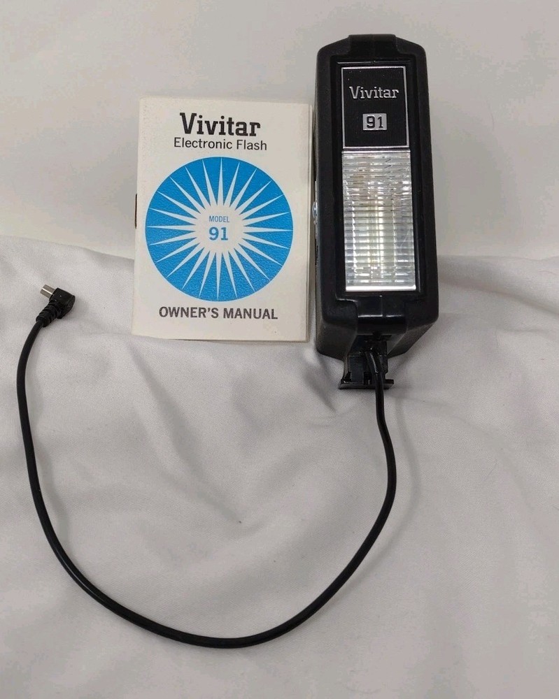 Vivitar 91 Electronic Flash with Manual Untested