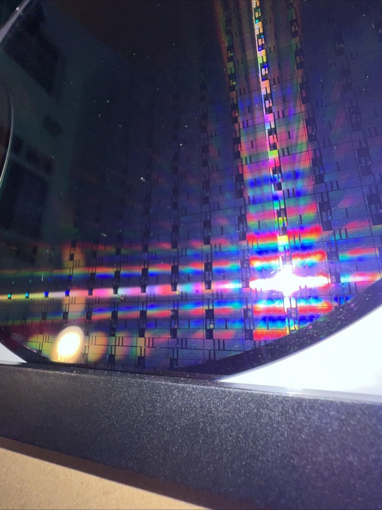 8” Silicon Pattern Wafer IntegratedCircuits Art 8”6”6”4”2”1”1” Art semiconductor