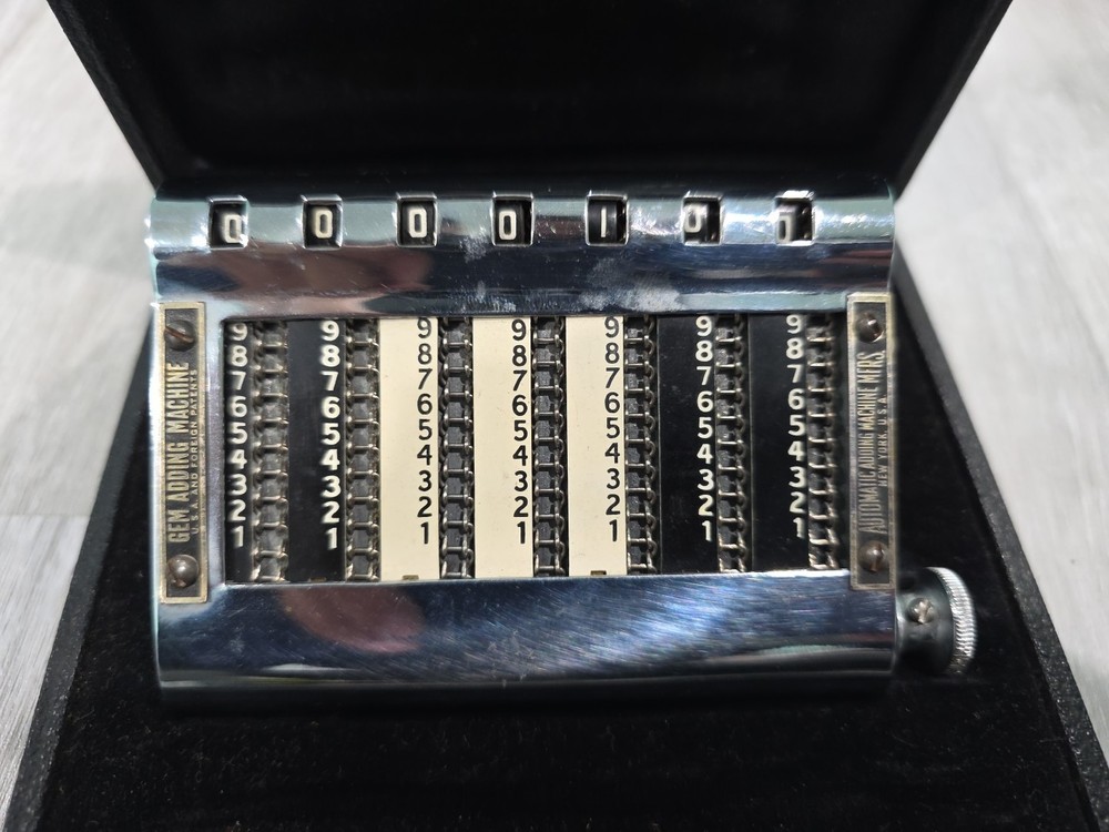 Vintage Great Display Condition Golden Gem Adding Machine/Mechanical Calculator