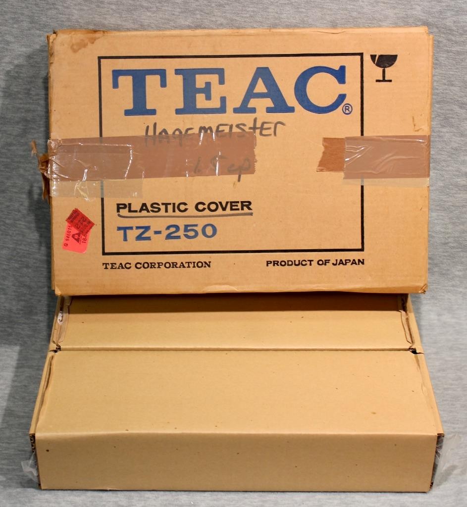 TEAC TZ-250 DUST COVER FOR A-2300 REEL-TO-REEL TAPE DECK IN ORIGINAL BOX