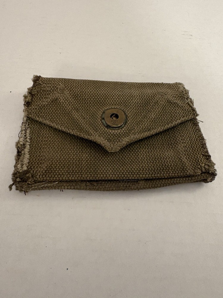 ORIGINAL WWII US ARMY INFANTRY M1942 FIRST AID CARLISLE BANDAGE CARRY BELT POUCH