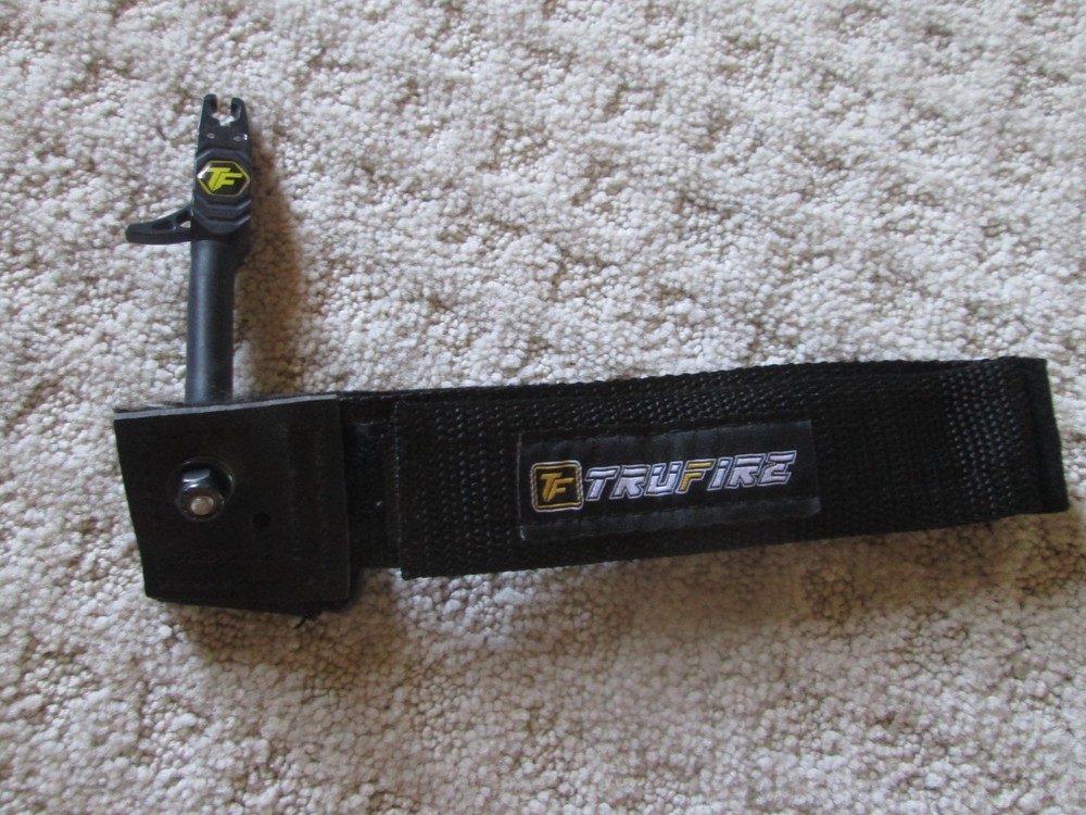 TruFire Black Quick Release for Compound Bow Hunting