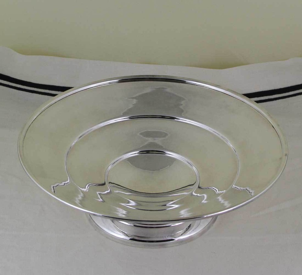 Cake /Fruit Dish Plain on Circular Foot