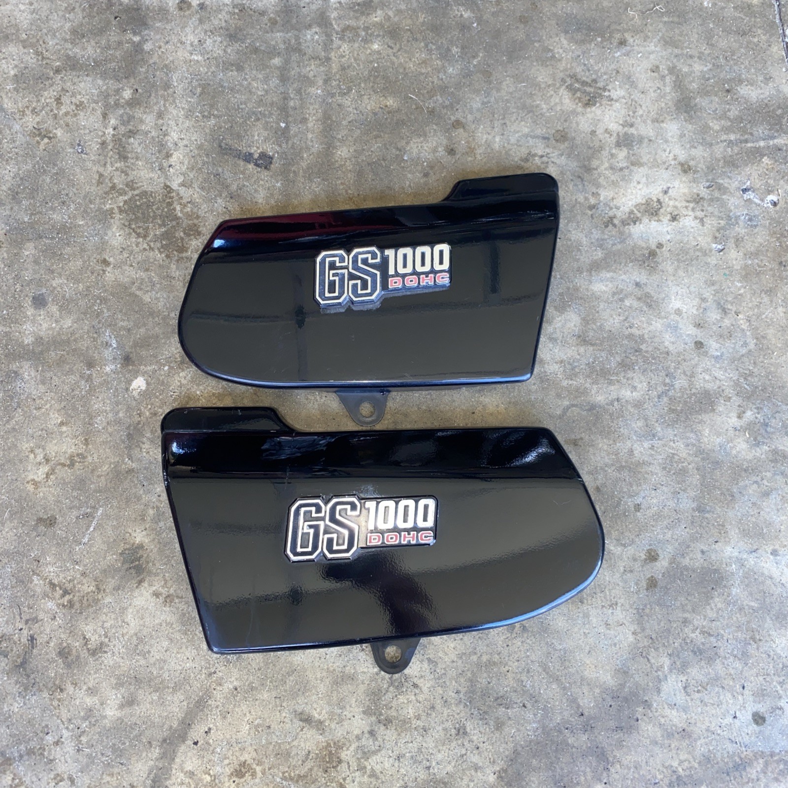 1978 Suzuki GS1000 Side Panels Frame Covers Set With Emblems OEM Original