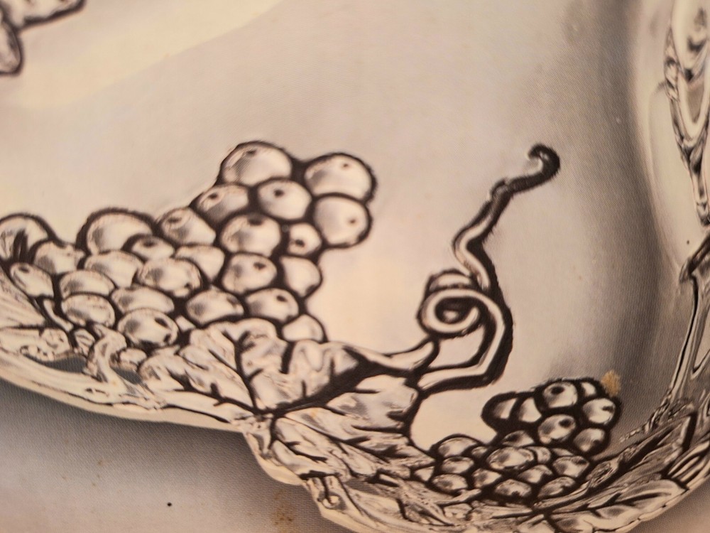 Godinger Silver Plated Double Heart Dish Grape Design Decor Gift