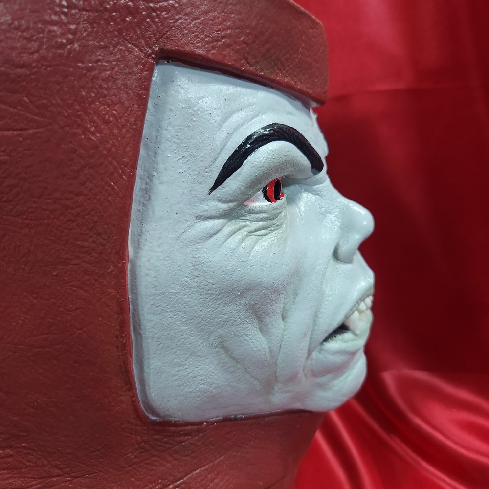 DUNGEONS & DRAGONS - VENGER MASK by Trick or Treat Studios