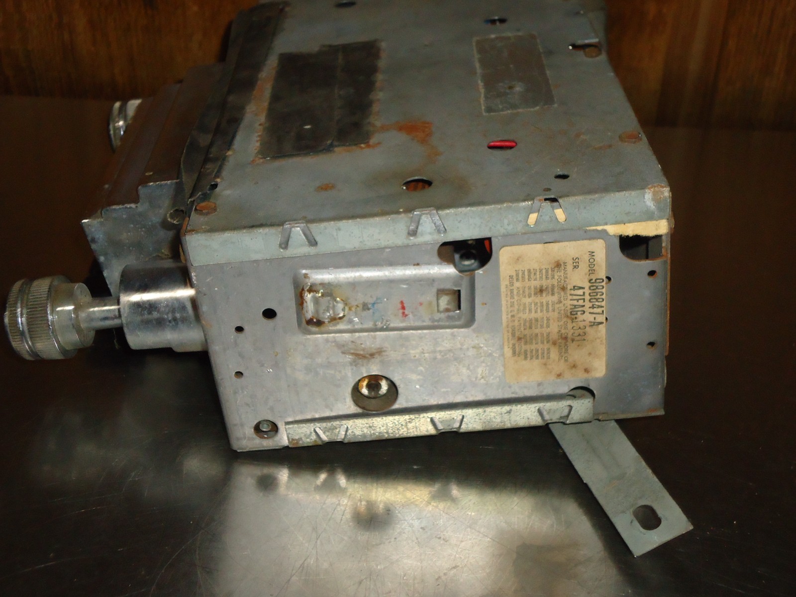 OEM GM Delco AM/FM Radio 986847 Chevy 1967 Chevrolet Caprice Impala SS 427