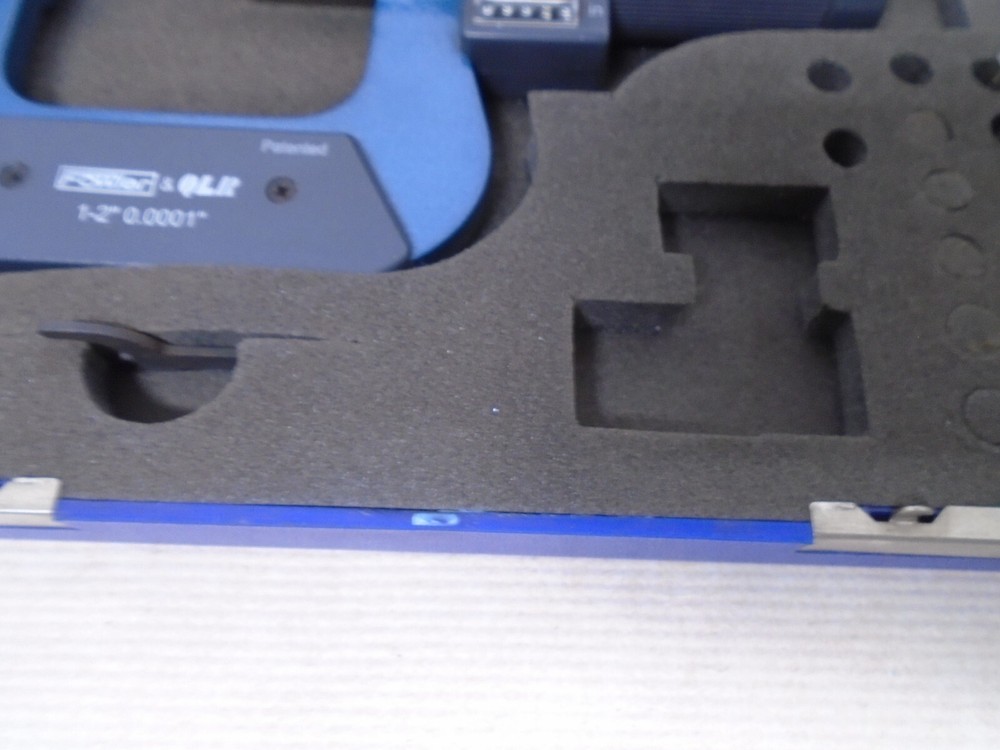 FOWLER 1-2" THREAD MICROMETER W/ ANVILS 60º EXCELLENT CONDITION