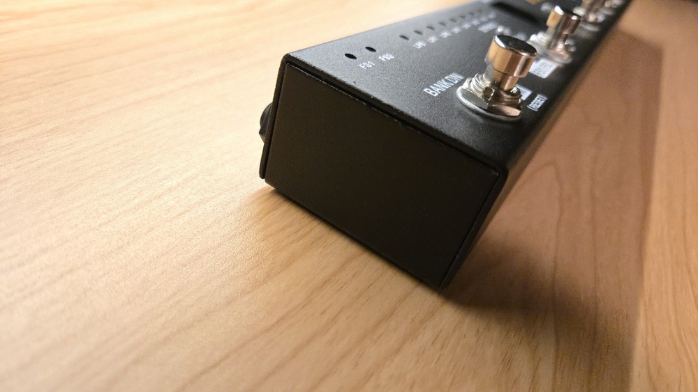 Accel FX8 Command Center, 8 Loop Pedal Switcher with Printed Manual