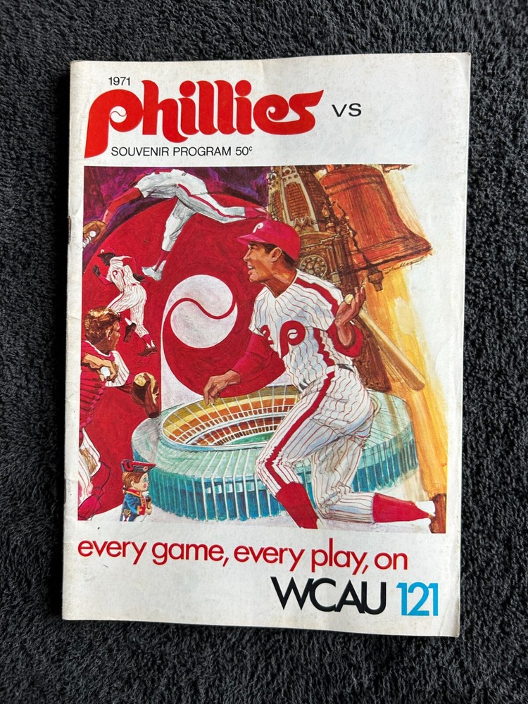 PHILADELPHIA PHILLIES GAME PROGRAM 1971 MID GRADE M323