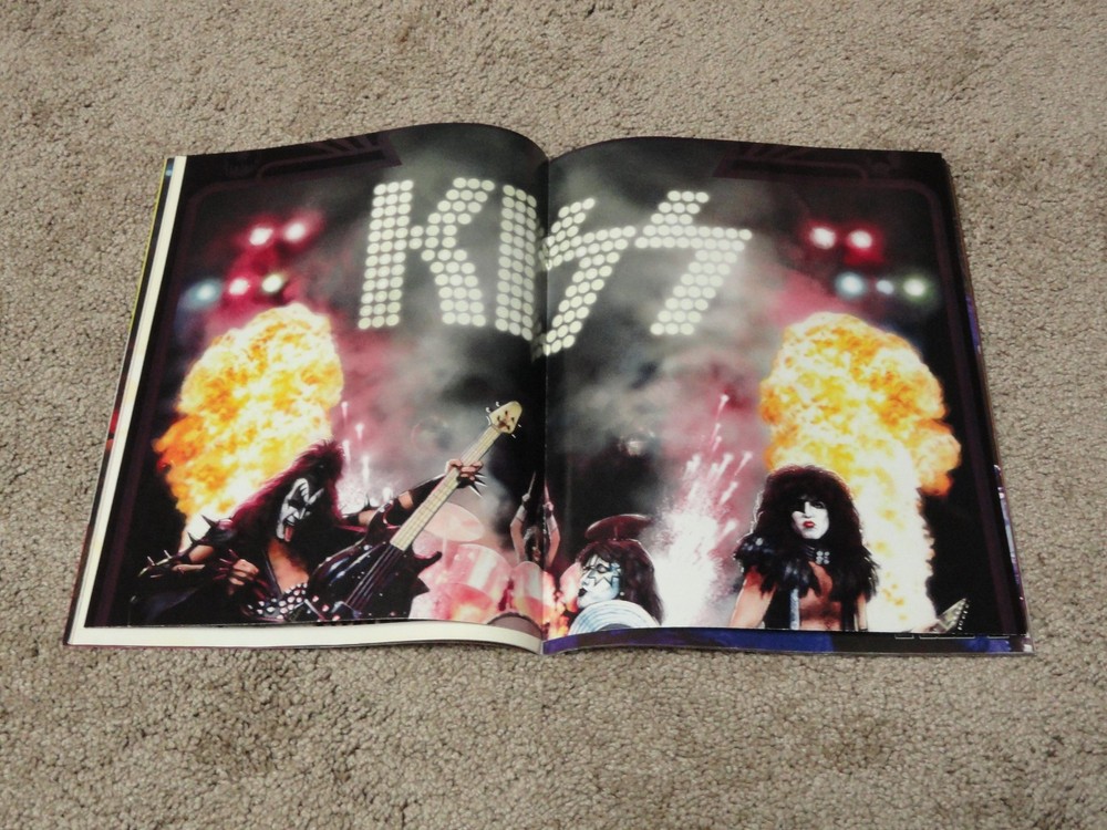 KISS Official Authorized Quarterly Magazine Issues 1 thru 5 with Posters HTF