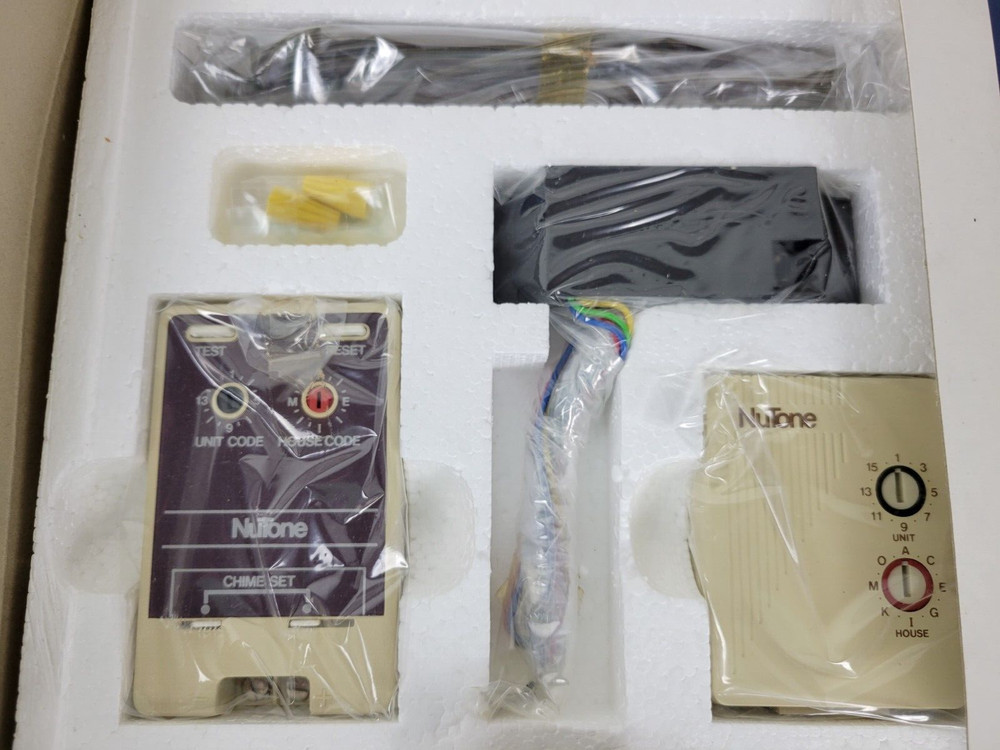 NOS NuTone Visual Door Chime LA-195
