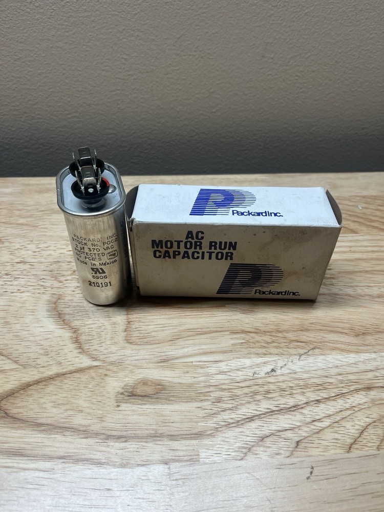 Packard POC2 Oval Run Capacitor 370V