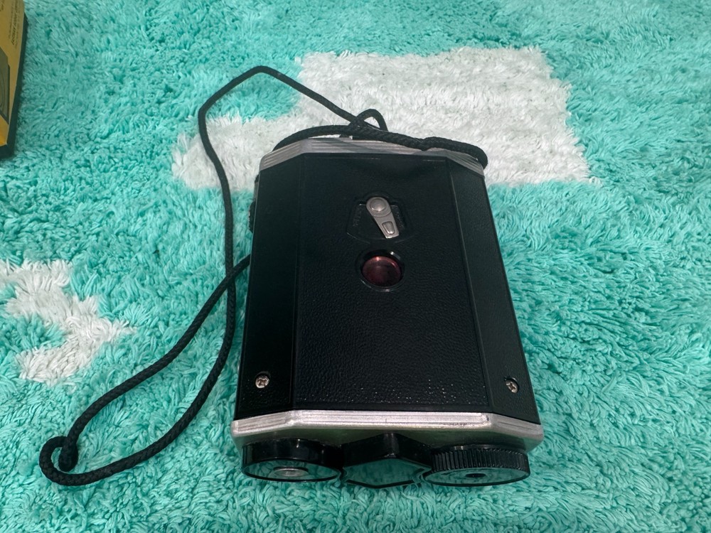 Kodak Brownie Reflex Synchro Model Camera - Untested