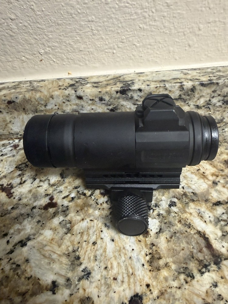 Aimpoint CompM4s Red Dot Reflex Sight - QRP2 Mount
