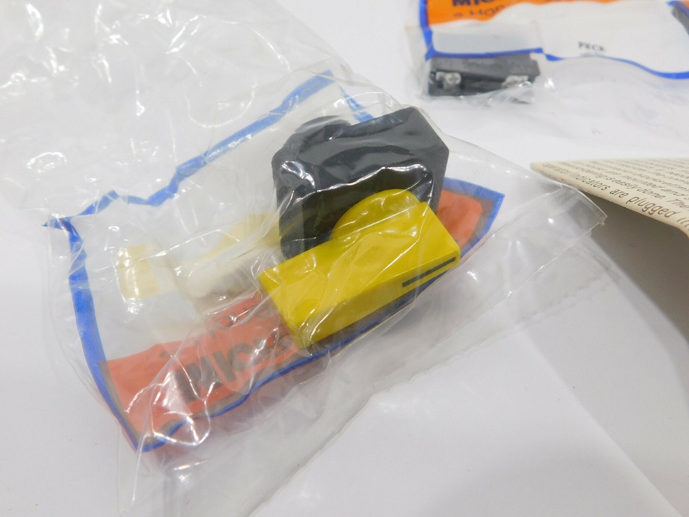 Honeywell Microswitch Kit PW2SBM15EDAA Yellow Selector Switch PW2SBM01