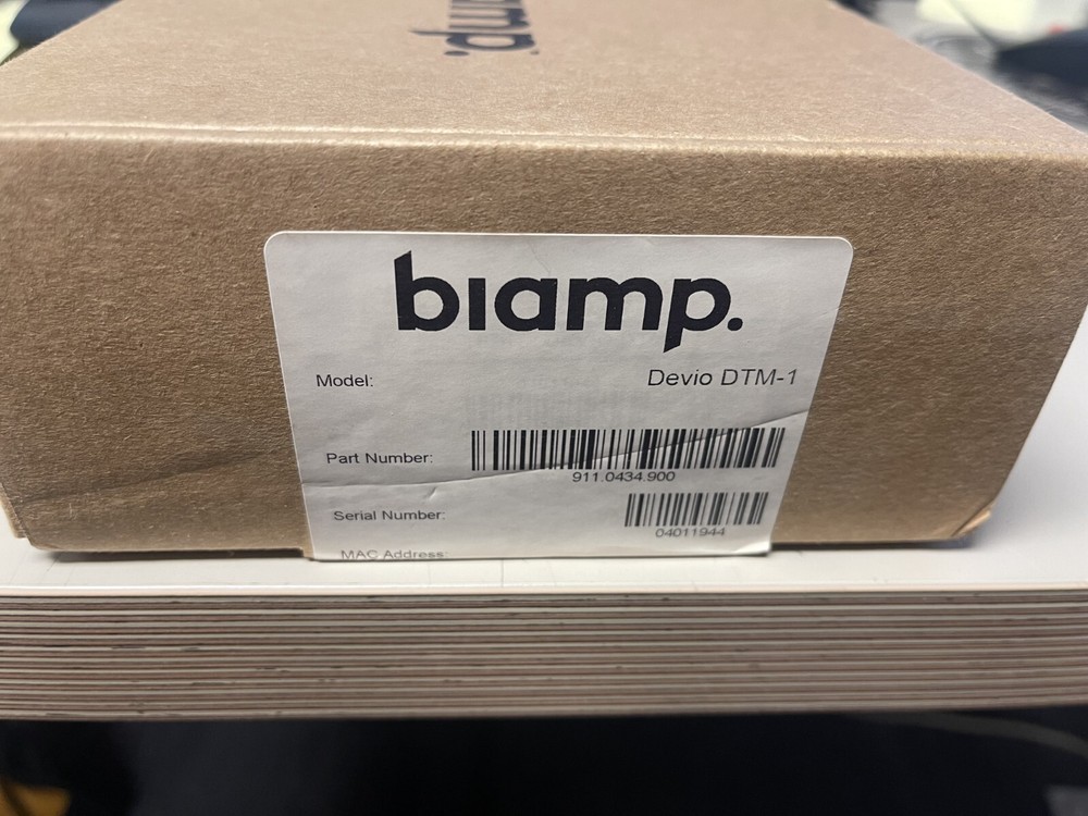 Biamp Devio DTM-1 Beamtracking Tabletop Conference Microphone