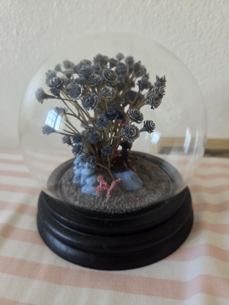 Coraline globe dome collectible