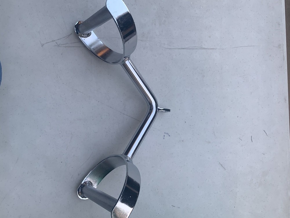 Cable Attachment Solid Dual Purpose Handle.