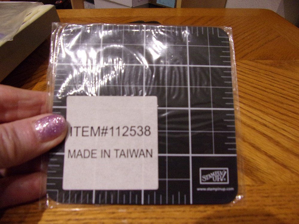 MAKING MEMORIES 10 PIECE TOOL KIT & 4 PIECE MAT PACK