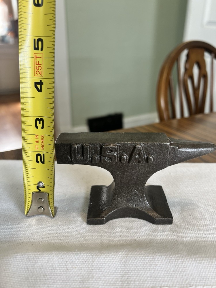 USA CAST IRON ANVIL