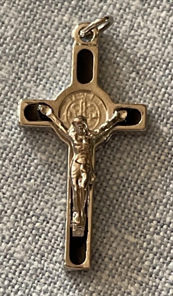 Saint Benedict Rosary Set Crucifix, Center & Pater Set 8 Pcs Silver Tone