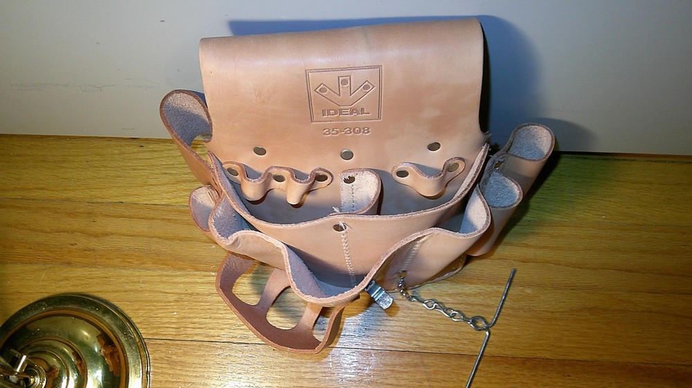 IDEAL INDUSTRIES 35-308 Leather Tool Pouch