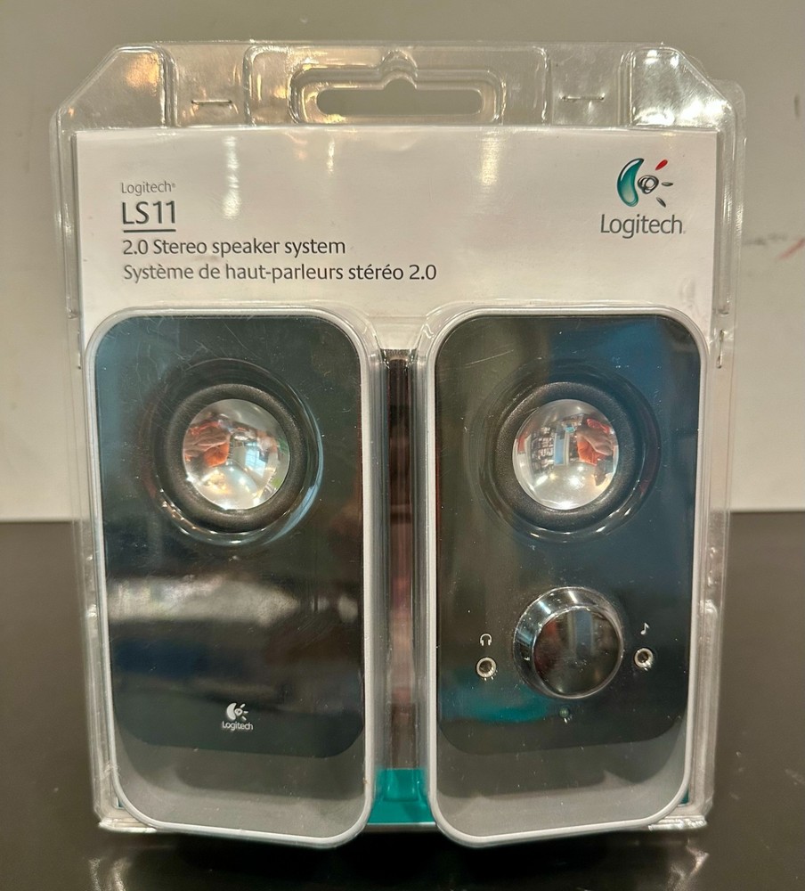 Logitech LS11 2.0 Stereo Speaker System Multimedia PC/CD/MP3 Speakers *NEW*
