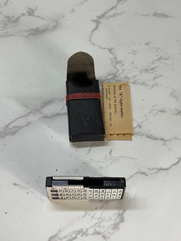 Vintage Kilfitt Optik Munchen Extinction Exposure Light Meter Black Case