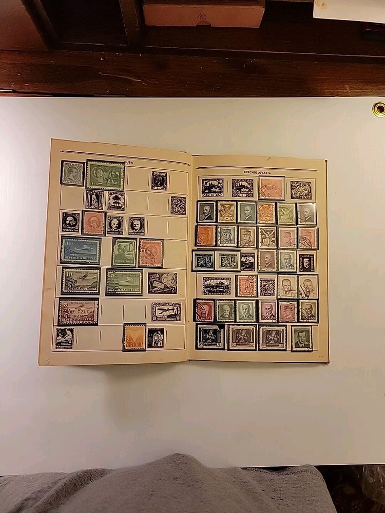 The Adventurer Album Postage Stamps Of The World