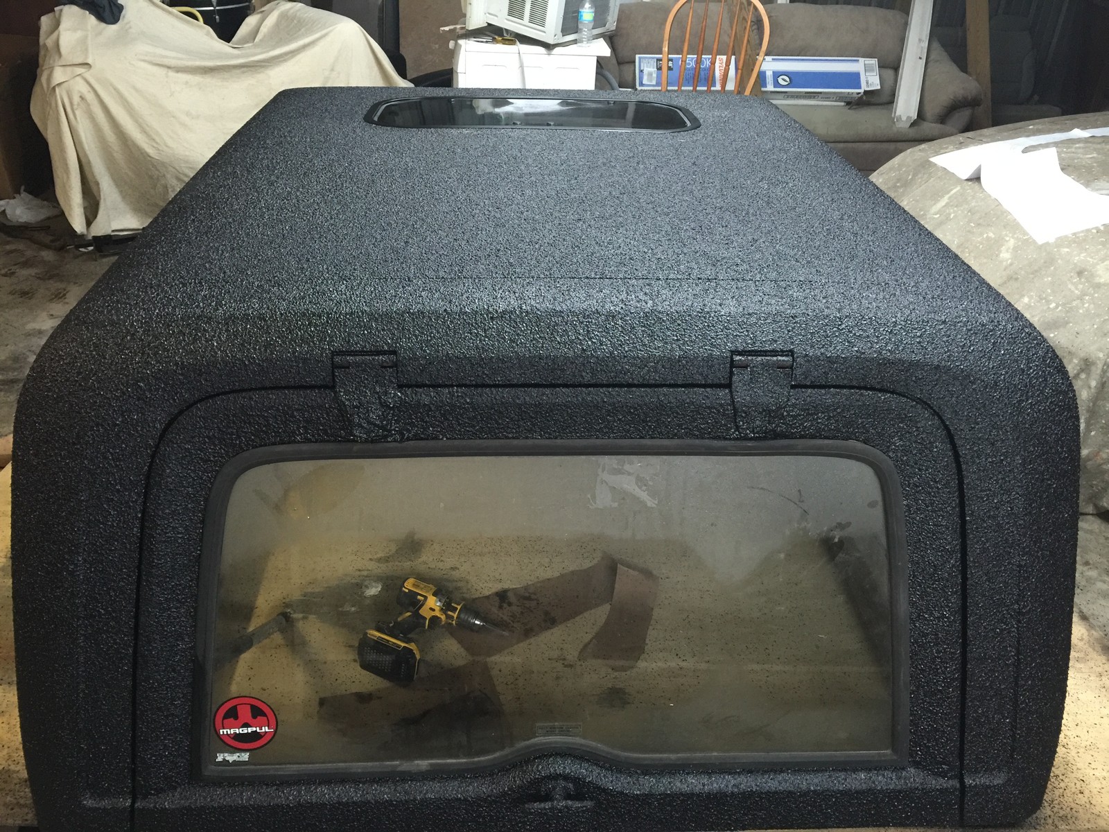 SPRAY IN on BEDLINER KIT Black 3 Gallons mixed Bed Liner with Gun, 12 Liters!