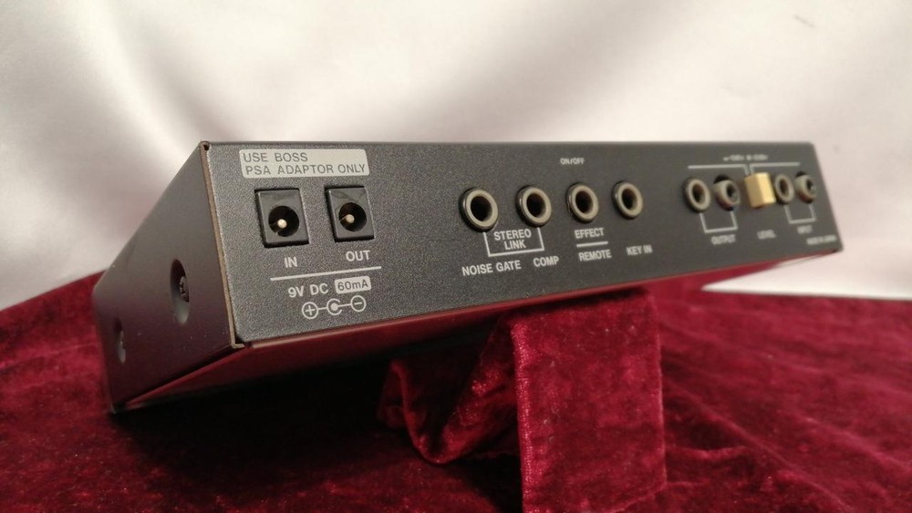BOSS RCL-10 COMPRESSOR LIMITER Guitar Effect used