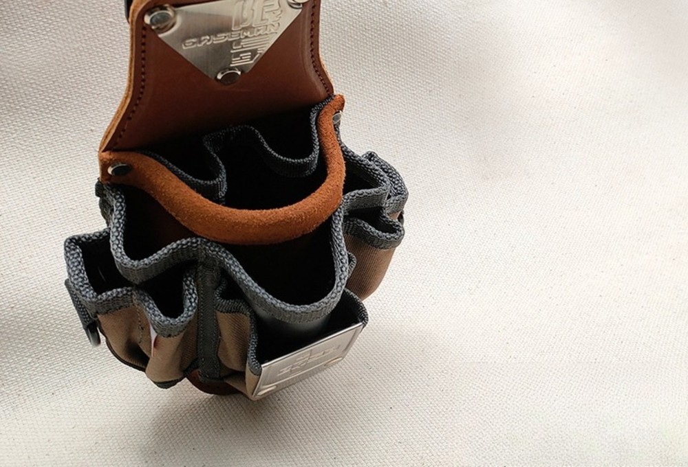 Compact Tool Pouch with Leather Pocket Pad