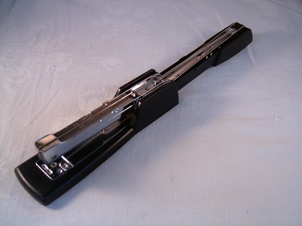 SWINGLINE MODEL 40xxx STAPLER