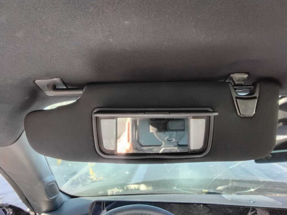 MUSTANG 2024 Camera/Projector 131057