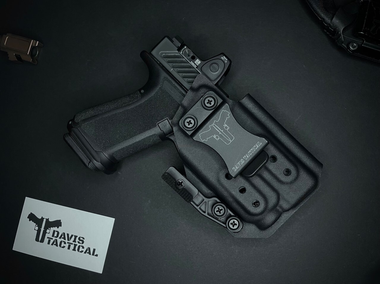 Davis Tactical IWB Light Bearing Kydex Holster For Glock 19//19X/23/32/45 TLR-7